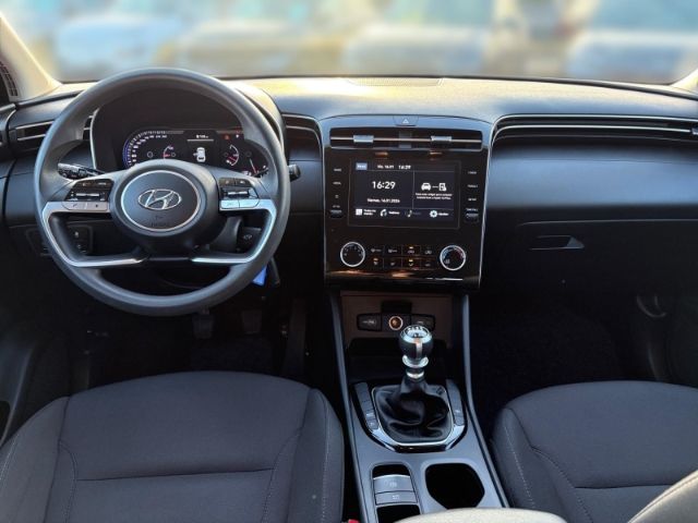 Fahrzeugabbildung Hyundai Tucson Pure 2WD +KLIMA+TEMPOMAT+CARPLAY+RADIO+UV