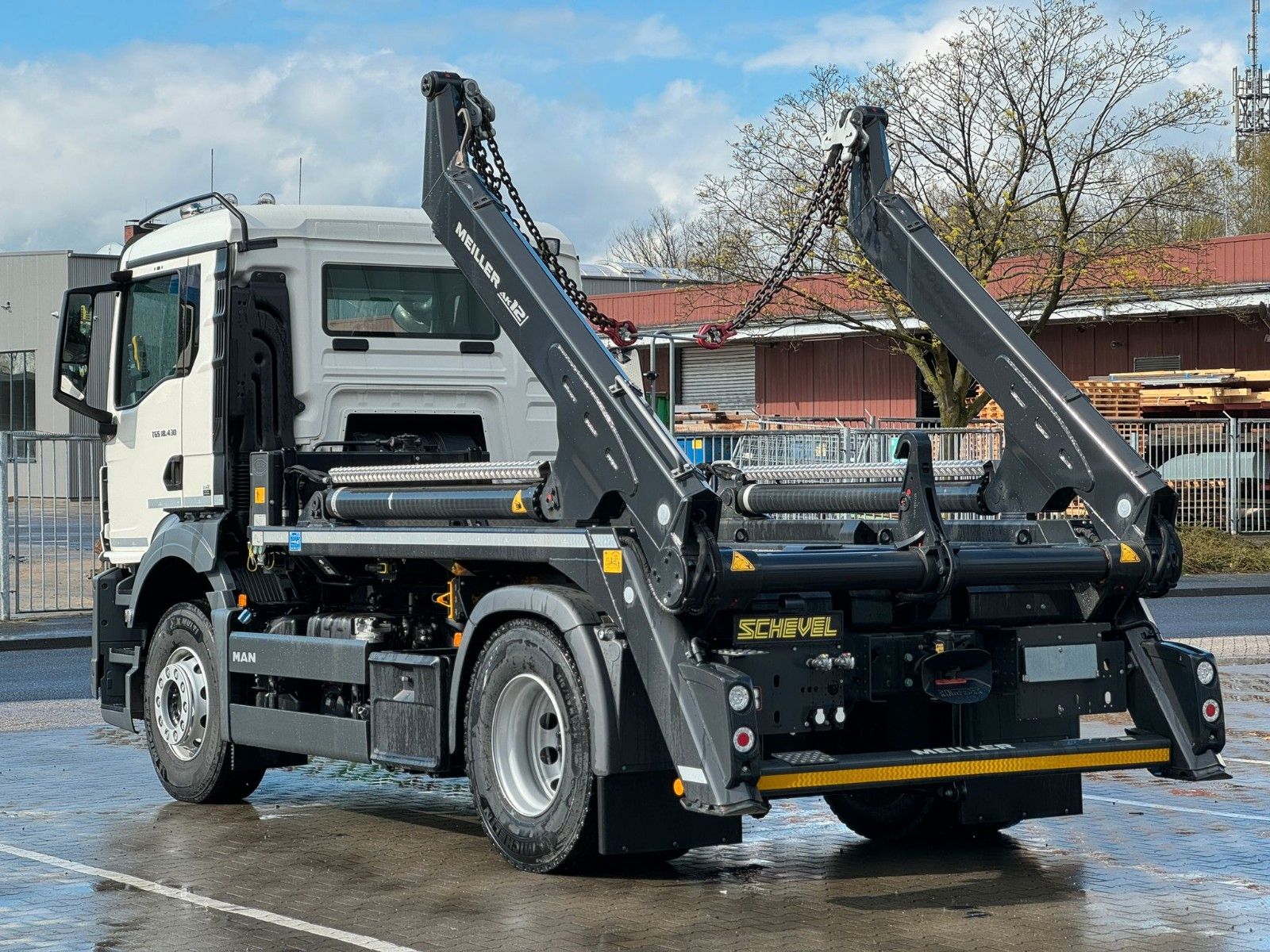 Fahrzeugabbildung MAN TGS 18.430 4x2 Absetzkipper MEILLER 12AK Funk