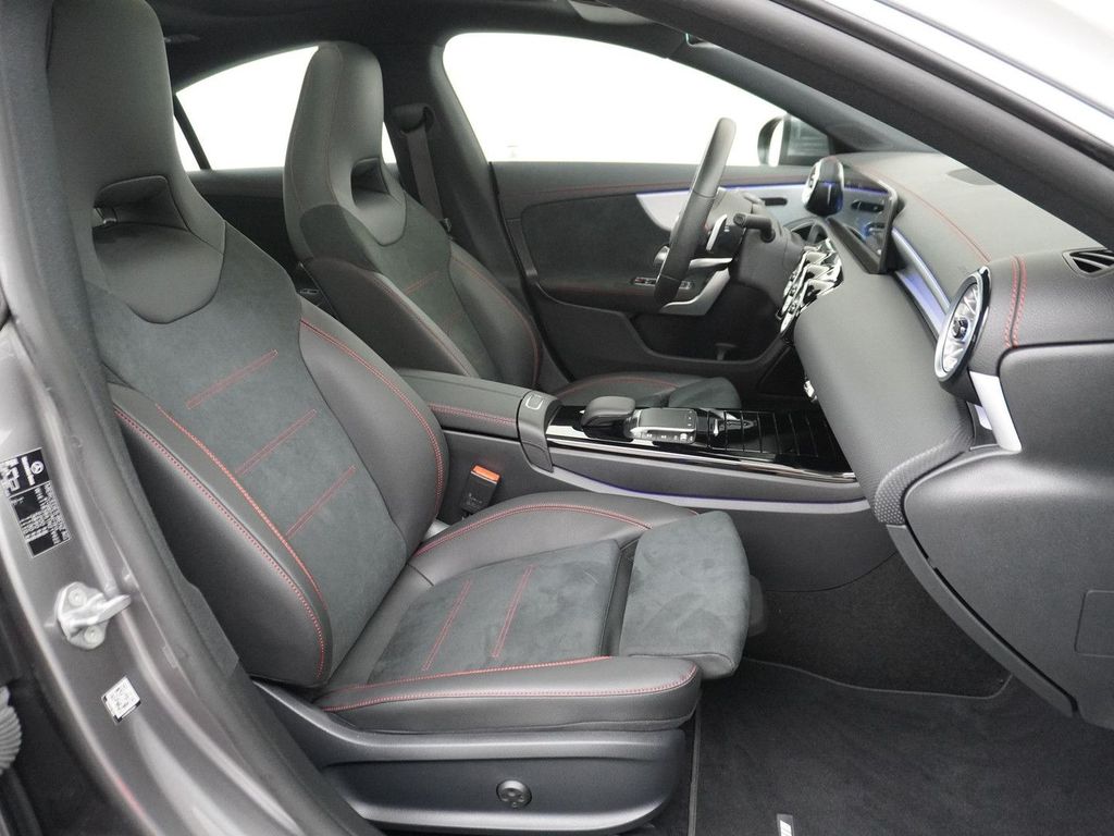 Mercedes-Benz CLA 250 e AMG Premium Plus | Panorama - Schiebed