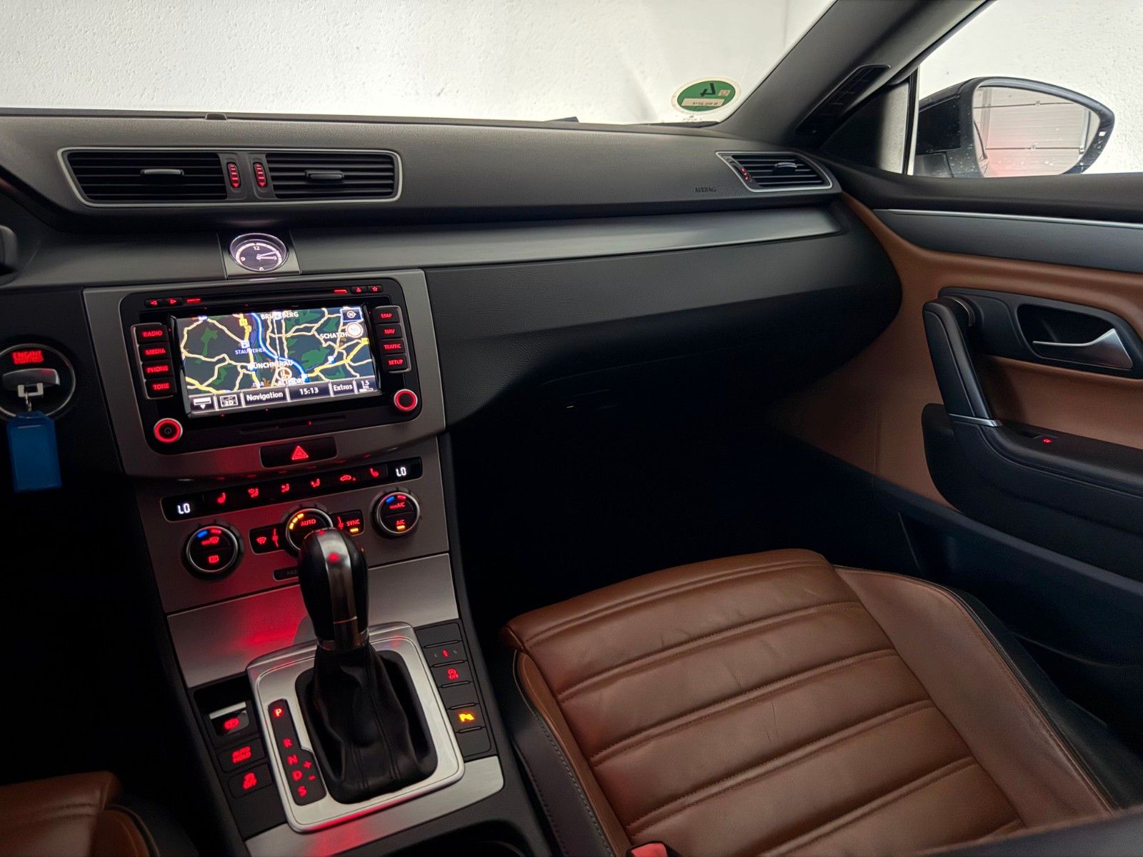 Fahrzeugabbildung Volkswagen CC R-LINE/SHZ/KLIMAUT./XENON/PANORAMADACH