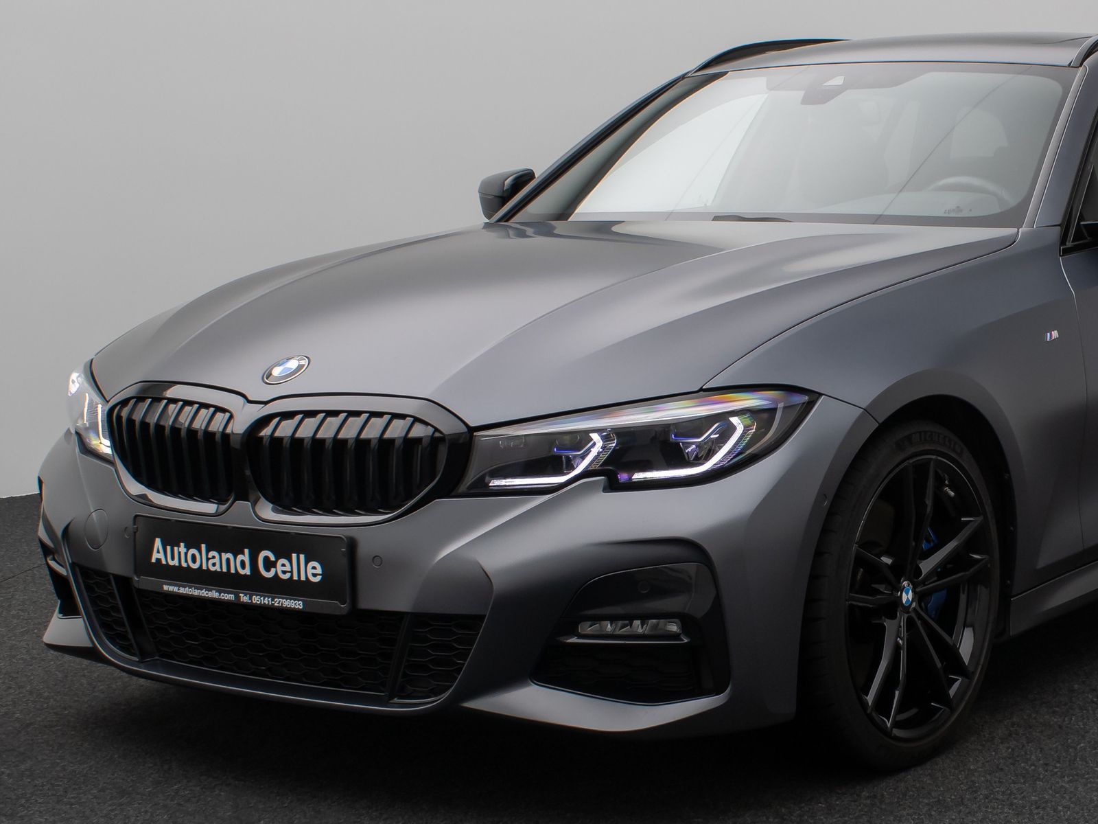 Fahrzeugabbildung BMW 320d M Sport Panorama Laser Kamera DAB HiFi 19"