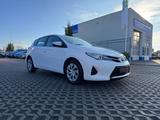 Toyota Auris Cool,Klimaautom,FH,CD-Radio,PDC,Xenon..... - Toyota Auris Cool mit Benzin-Antrieb