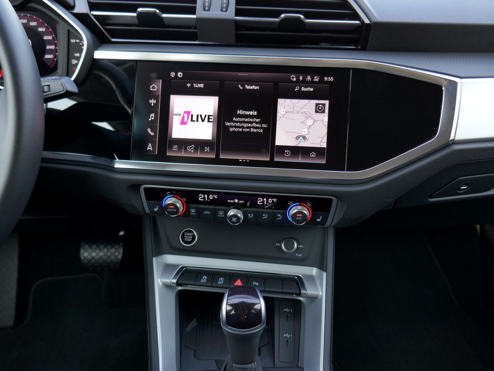 Fahrzeugabbildung Audi Q3 35 Advanced 2.0 TDI S-tronic | LED AHK RFK