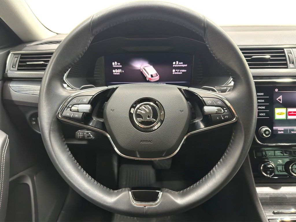 Skoda Superb - Bild 13