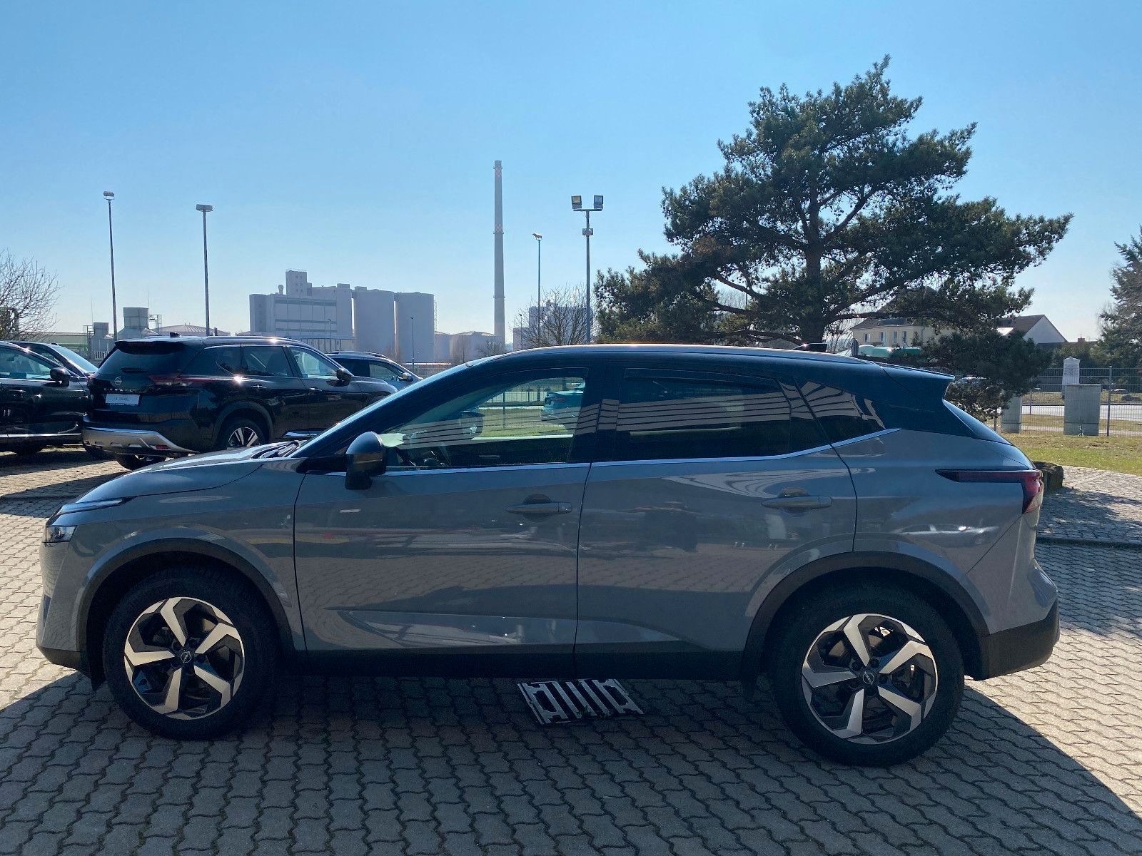 Fahrzeugabbildung Nissan Qashqai N-Connecta
