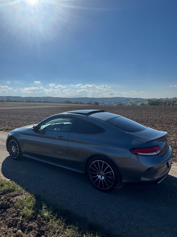 Image of Mercedes-Benz C 300