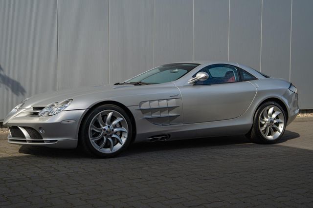 Mercedes-Benz SLR McLaren Coupe *3.152km from new*Service new*