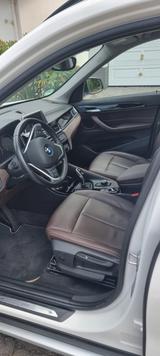 BMW X1 sDrive20i xLine AHK, Panorama, Leder - BMW X1 Gebrauchtwagen in Bielefeld