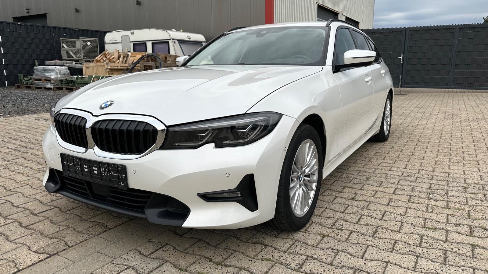 BMW 320d xDrive Advantage Automatik