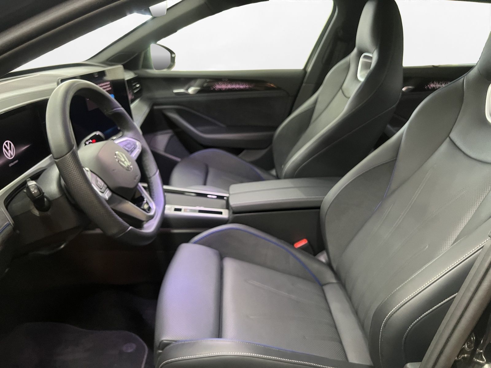 Volkswagen Passat Variant - Bild 15