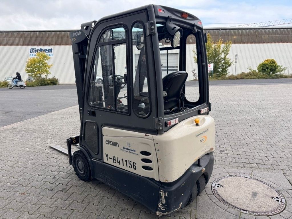 Fahrzeugabbildung Crown SCT6020-1.3 / Triplex 4,3m / Batterie 06/2020