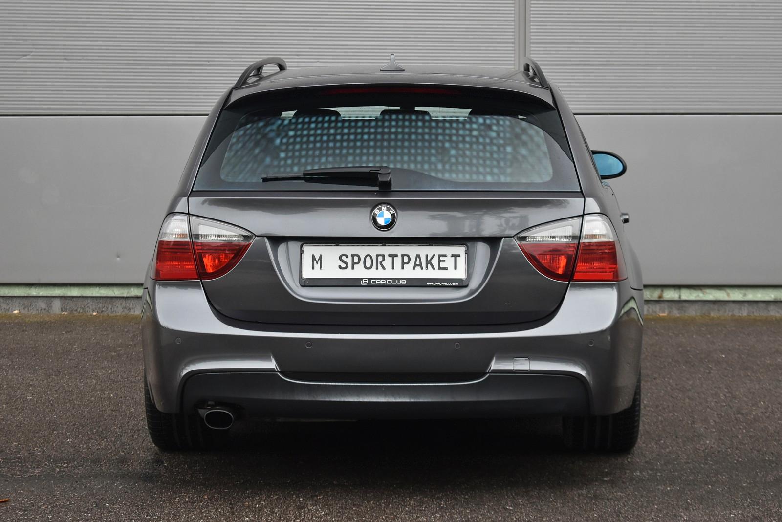 BMW 320i TOURING 150CH M SPORT