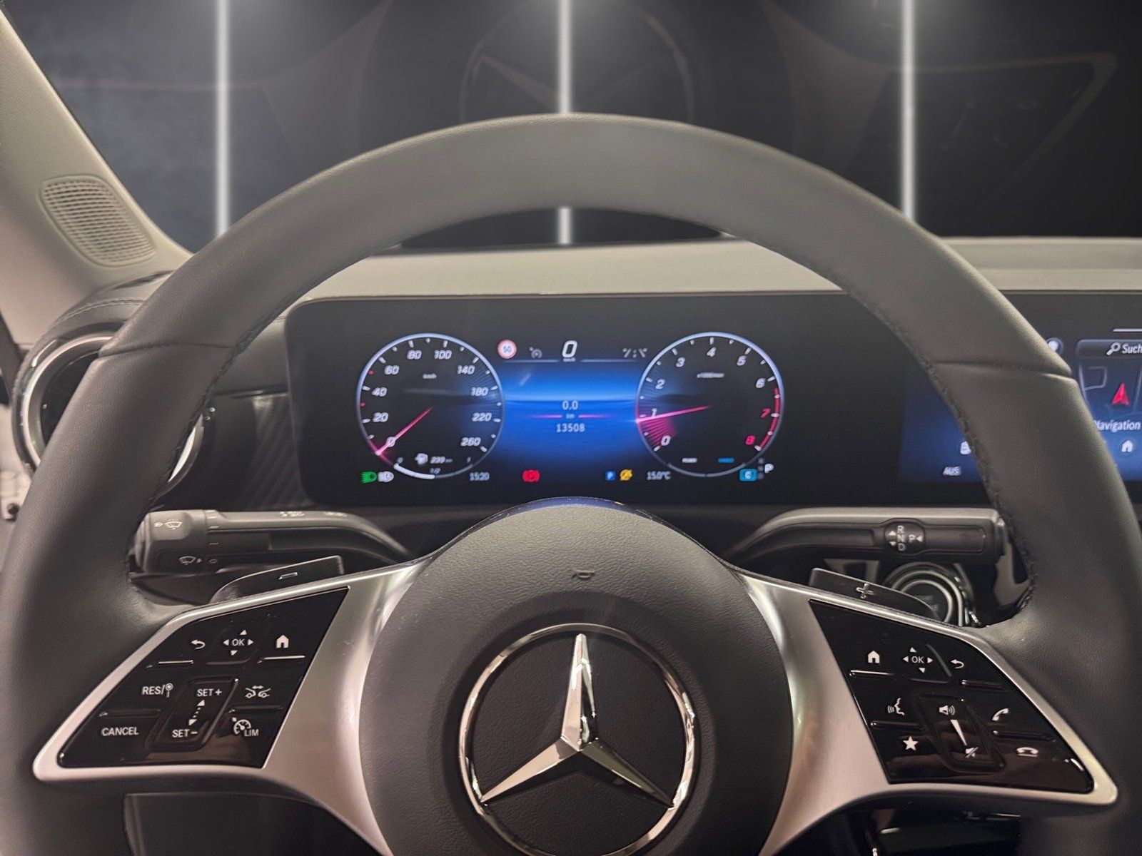 Fahrzeugabbildung Mercedes-Benz CLA 180 Progressive*Pano*LED*Kamera*CarPlay*MBUX