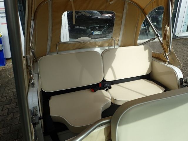 Fahrzeugabbildung Piaggio Ape Calessino 200 wenig Kilometer