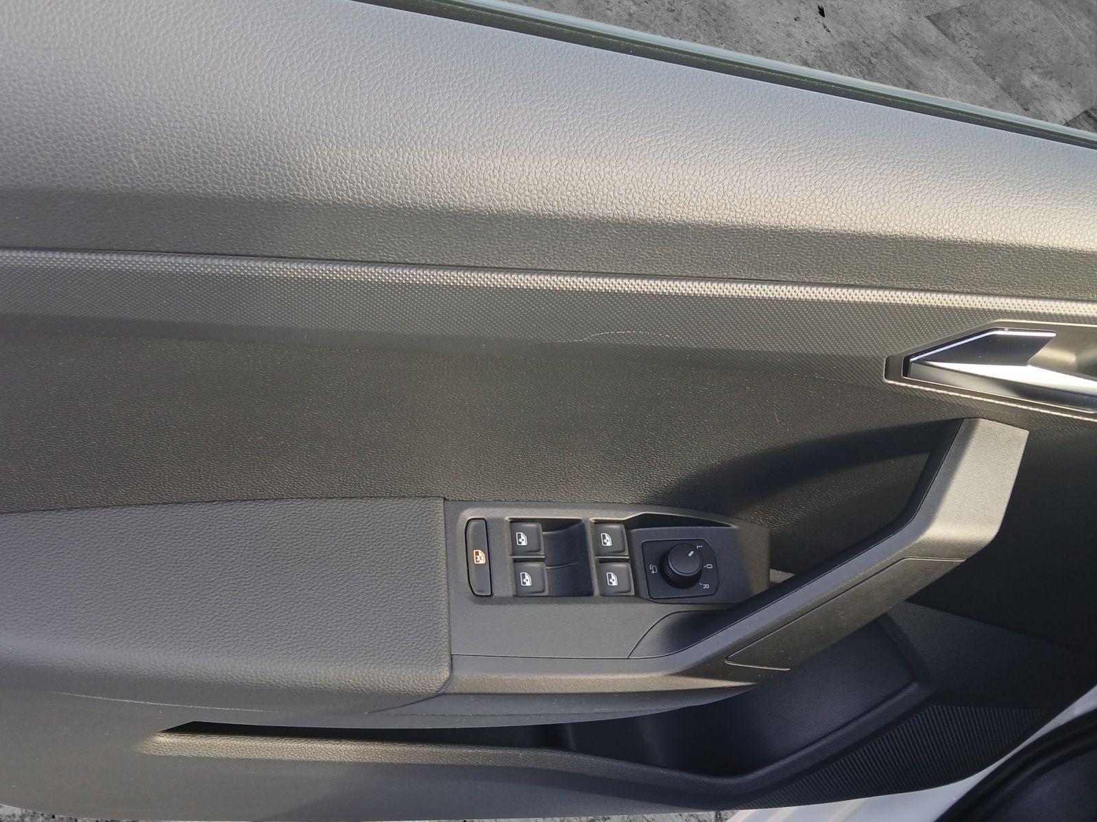 Fahrzeugabbildung SEAT Ibiza TSI Style LED Navi Climatronic AID GRA RFK