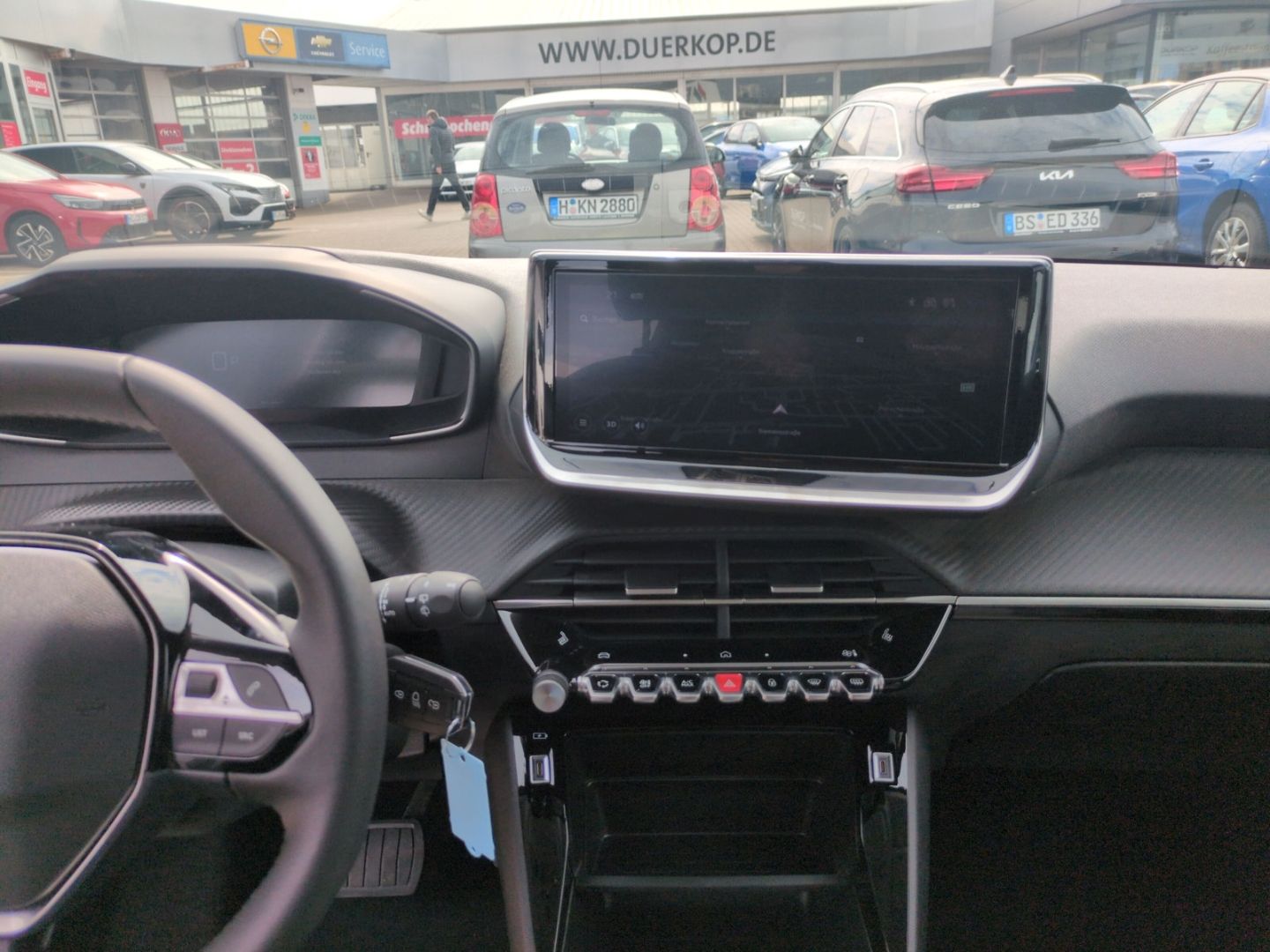 Peugeot 208 - Bild 11