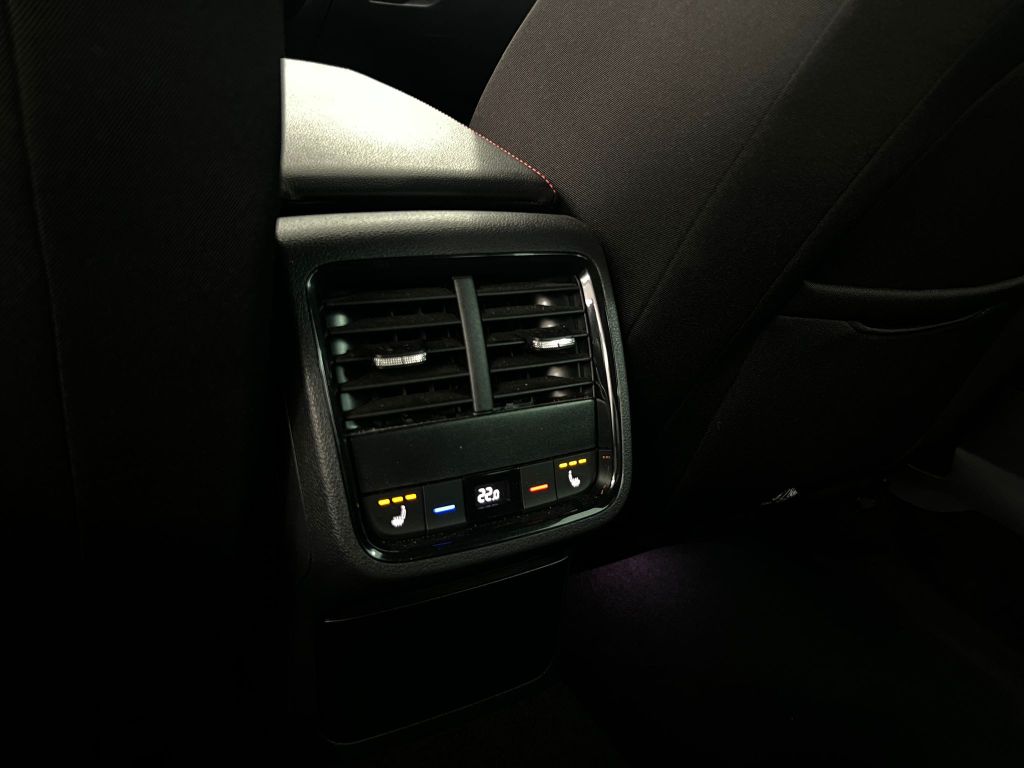 Skoda Octavia RS iV*LED*CANTON*pACC*HUD*KEYL*DCC*TOTW*