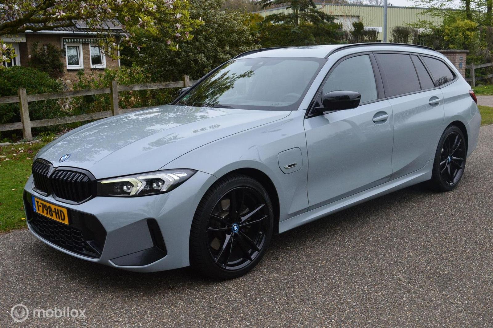 BMW 320 3-serie Touring 320e G21 LCI Facelift 6/2023