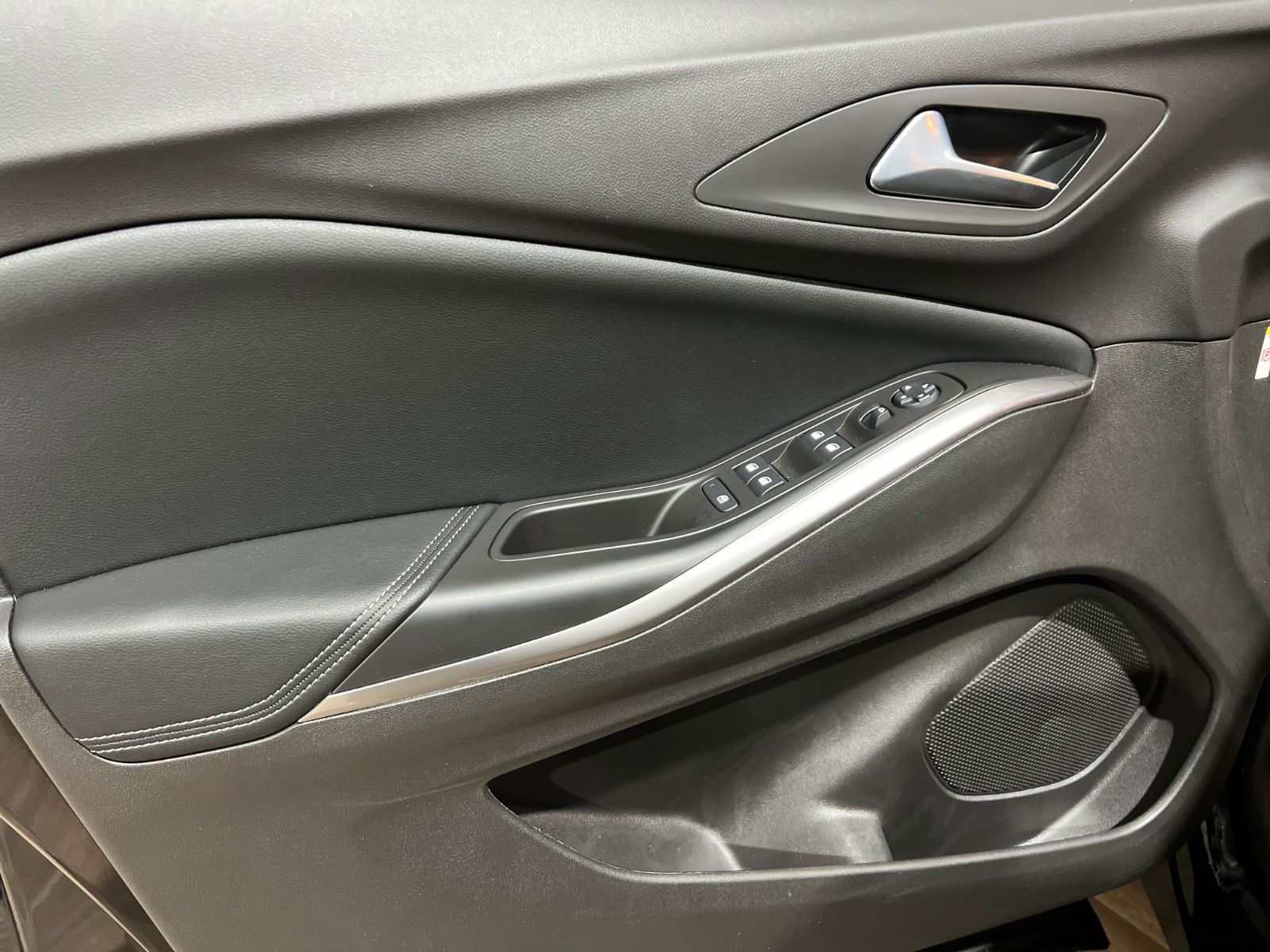 Fahrzeugabbildung Opel Grandland Enjoy *Automatik *NAVI *ASSISTENZ *