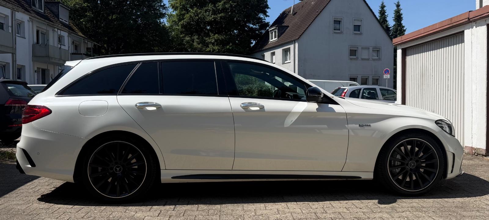 Mercedes-Benz C 43 AMG C 43 4MATIC T Autom. Standard