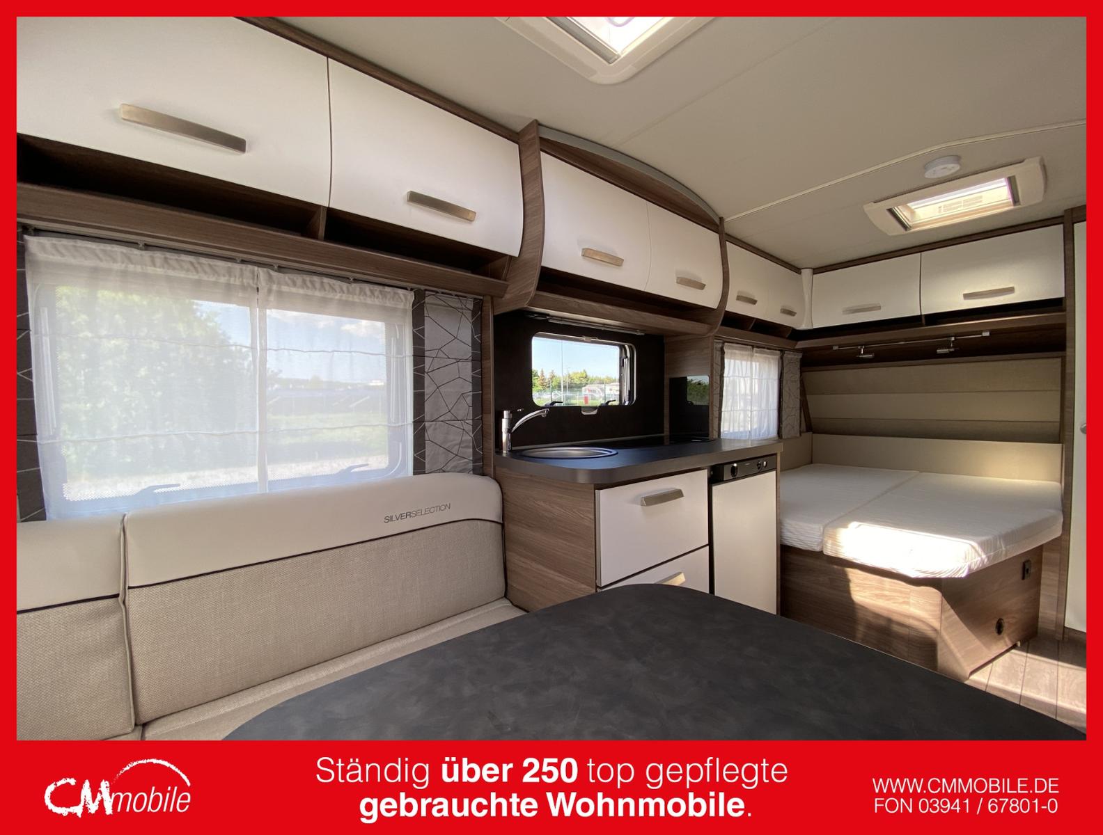Knaus Sport 450 FU Silver Selection - Rundsitzgruppe