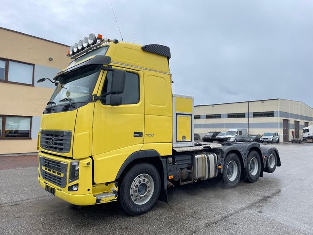 Volvo FH16.700 8x4*2 + VEB + HYDRAULICS + LIFTING & ST