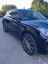 Porsche Macan  - Porsche Gebrauchtwagen in Rosenheim