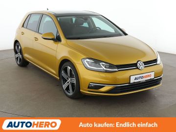 Volkswagen Golf - 8
