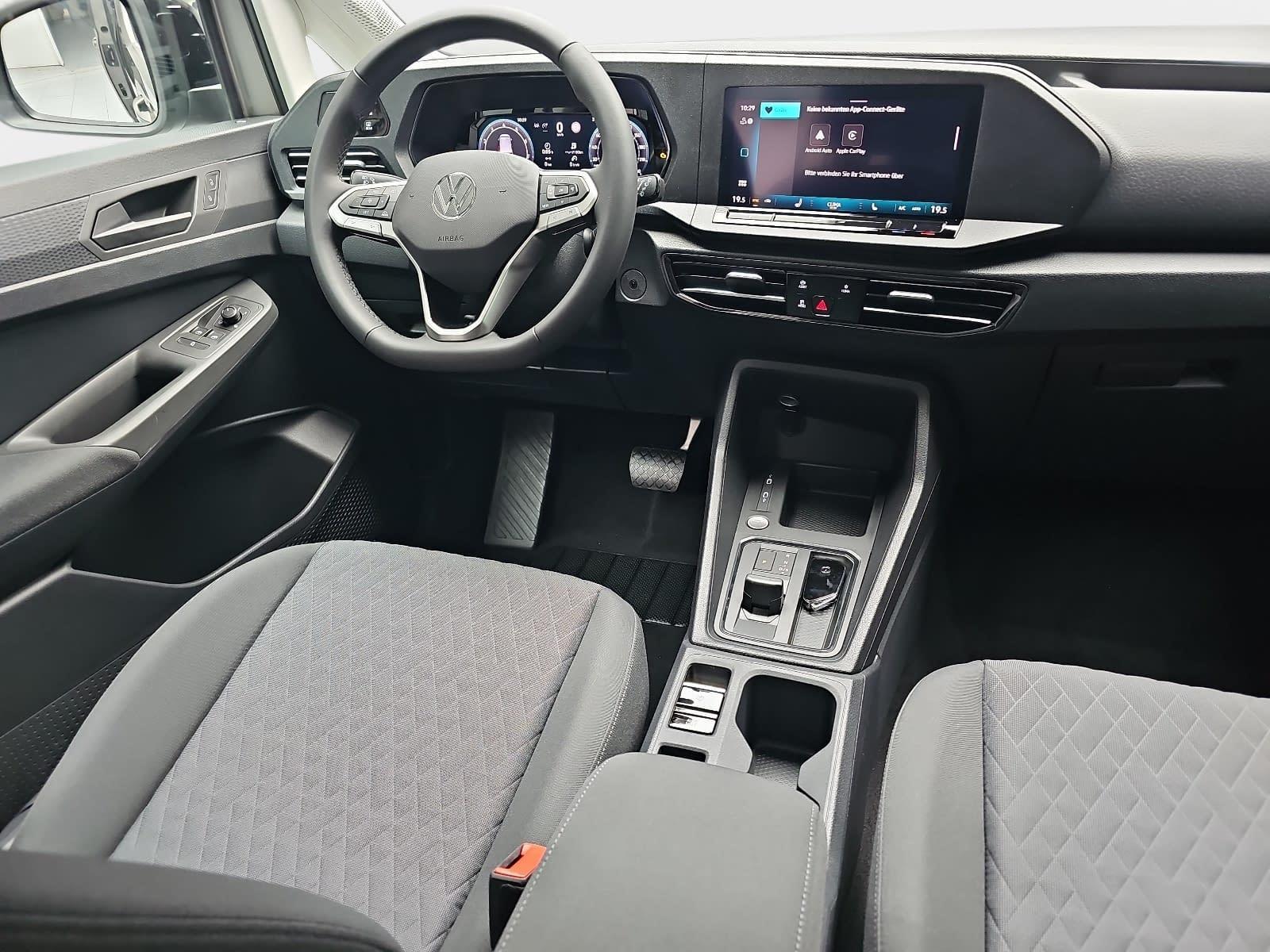 Volkswagen CADDY MAXI 1.5 TSI DSG LIFE APP-CONNECT AHK