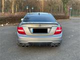 Mercedes-Benz C 63 AMG Coupé Autom *Performance Package* 487 - gebrauchte Mercedes-Benz C 63 AMG aus dem Jahr 2013