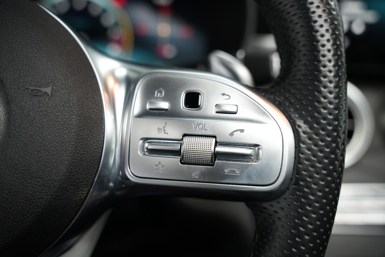 Mercedes-Benz GLC 63 AMG Coupe/MBUX/Ambiente/Schiebedach/Kam/