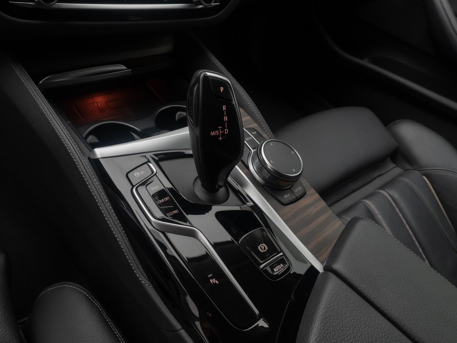 BMW 520 d Luxury Line HUD DAB Laser Kamera Sport Komf, миниатюра 23