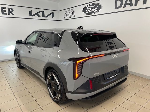 Fahrzeugabbildung Kia EV4 150 kW Earth El. Panodach Navi Digitales Coc