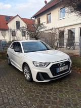 Audi A1 1.0 30 TFSI S line Sportback mit Car Play - Audi A1 von privat