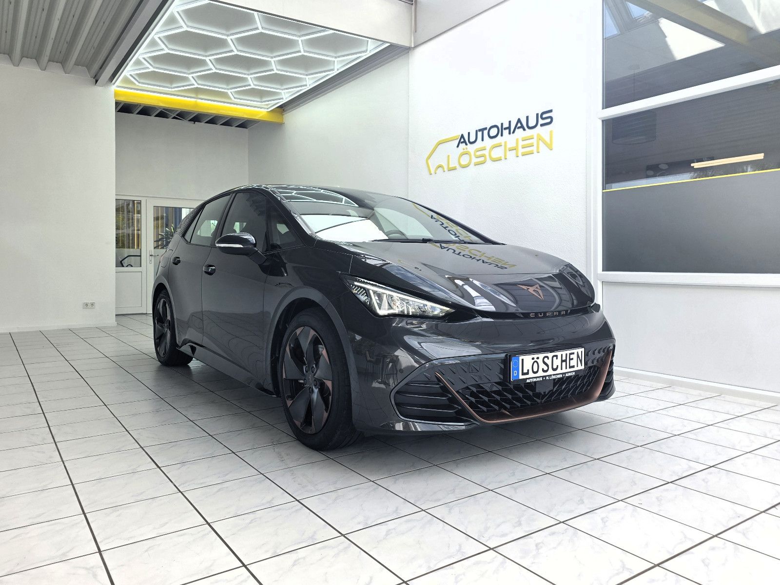 Cupra Born 150 kW Wärmepumpe Pano Head-Up Navi