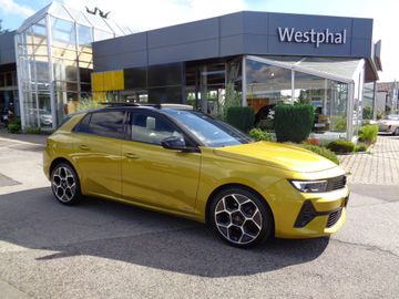 Fotografie Opel Astra Ultimate 1.2 Turbo Automatik