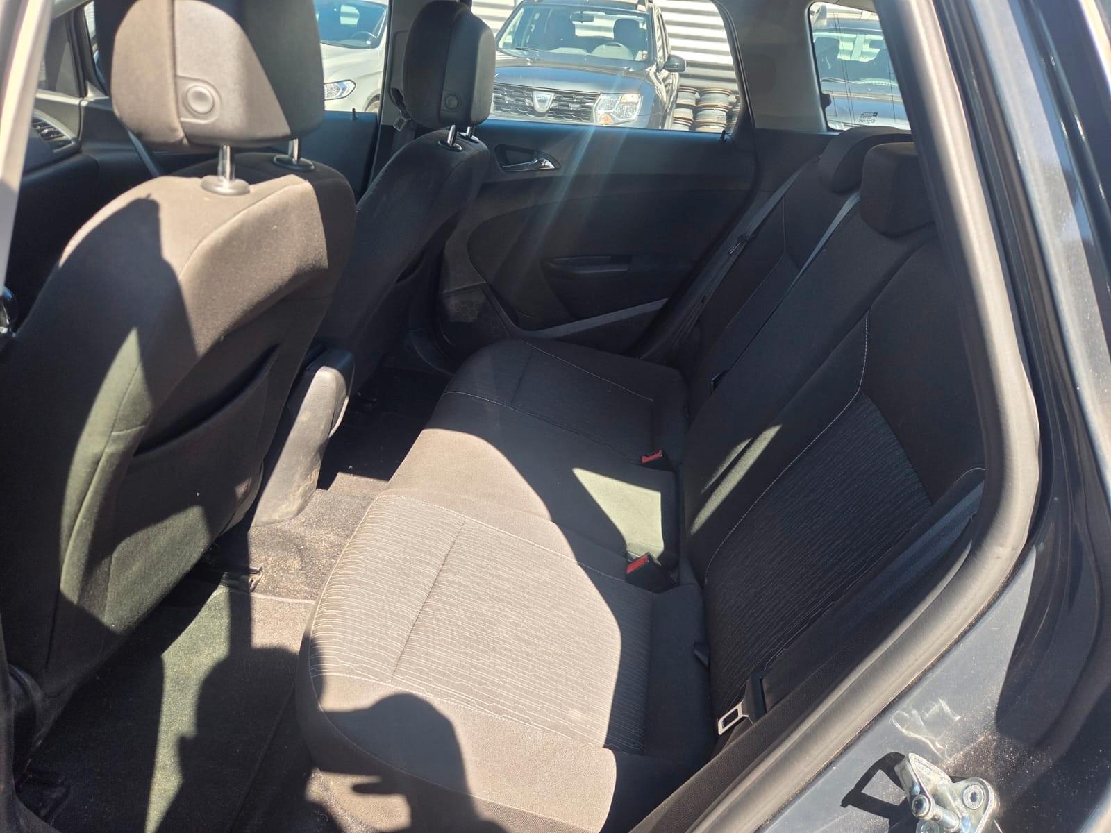 Opel Astra 2015 — photo 7