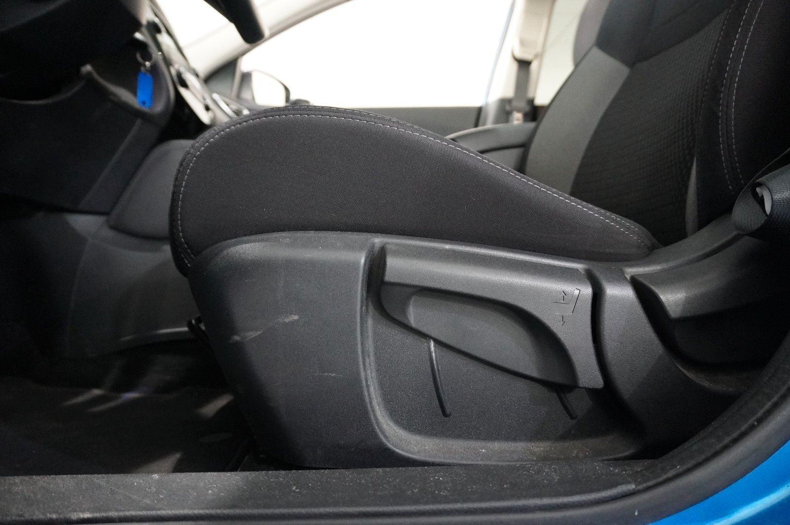 Fahrzeugabbildung Nissan Qashqai  1.3 DIG-T N-WAY NAVI/LED/KAMERA/SHZ/DAB