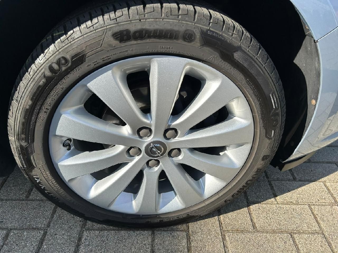 Fahrzeugabbildung Opel Astra J Sports Tourer Exklusiv