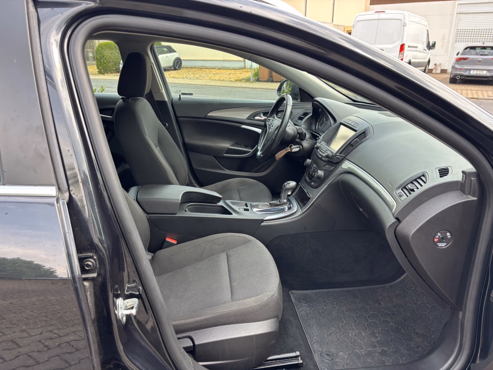 Opel Insignia 2015 — photo 19