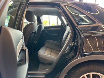 MYAUTOCENTER – Gebraucht- und Jahreswagen mit Werkstattservice in Pfaffenhofen Audi Q3 *1-Hand*Keyless*Tempo*PDC*SitzHZ*
