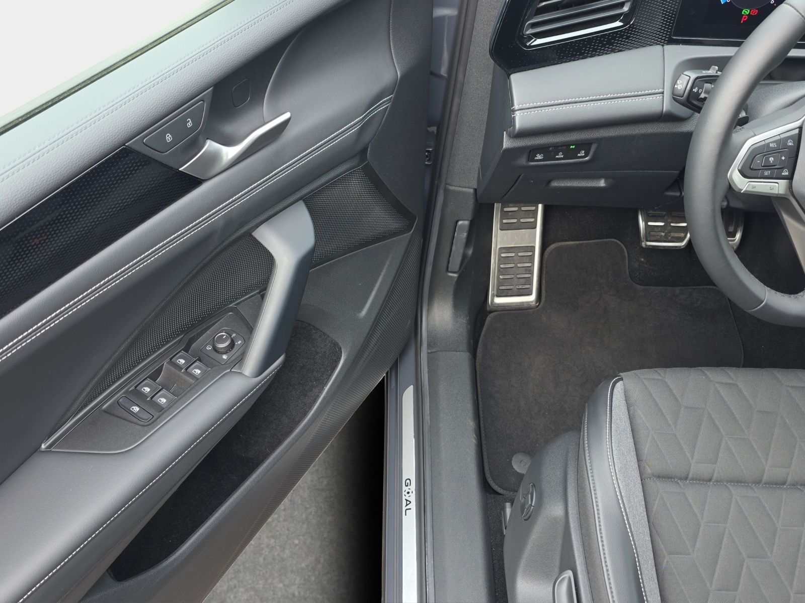 Volkswagen Tiguan - Bild 16