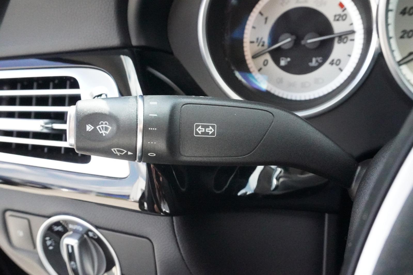 Mercedes-Benz CLS 400 Multibeam 360° Totwinkel Schiebedach