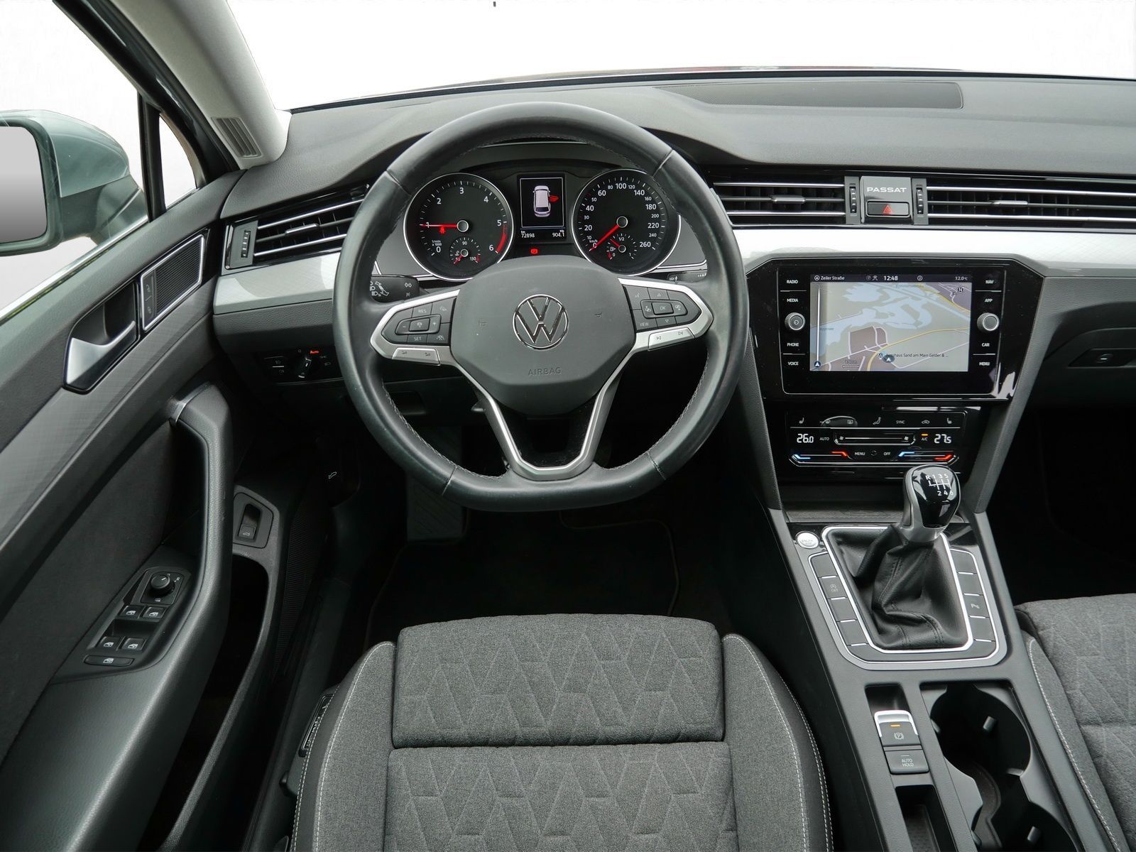 Volkswagen Passat Variant - Bild 8
