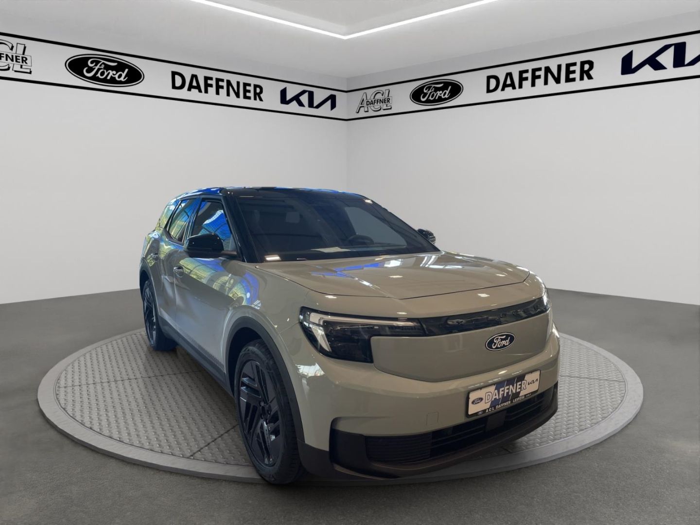 Fahrzeugabbildung Ford Explorer Collection RWD Fahrerassistenzpaket, Wä