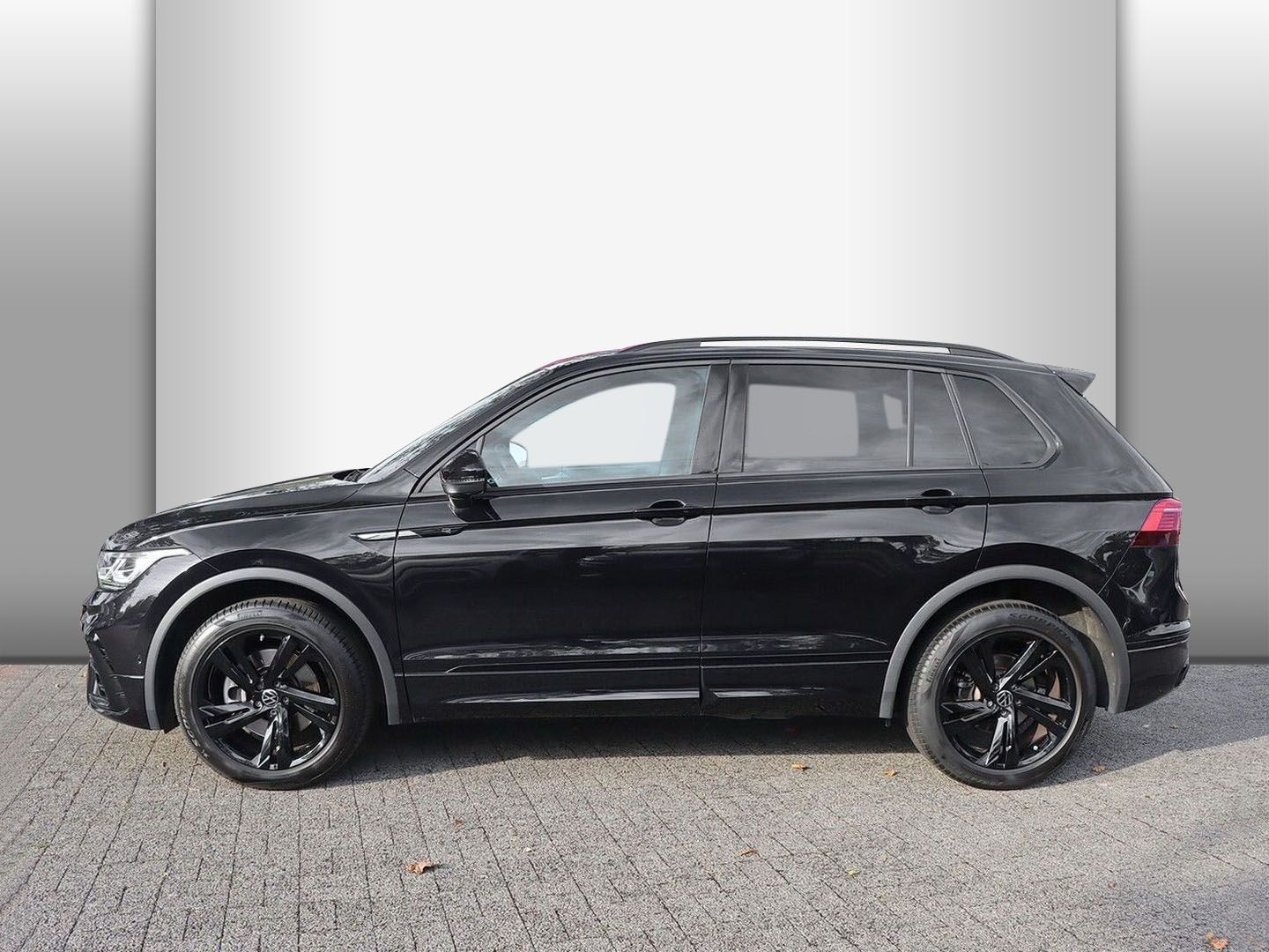 Volkswagen Tiguan R-Line 2.0 TDI SCR 4MOTION DSG LEDER AHK foto 4