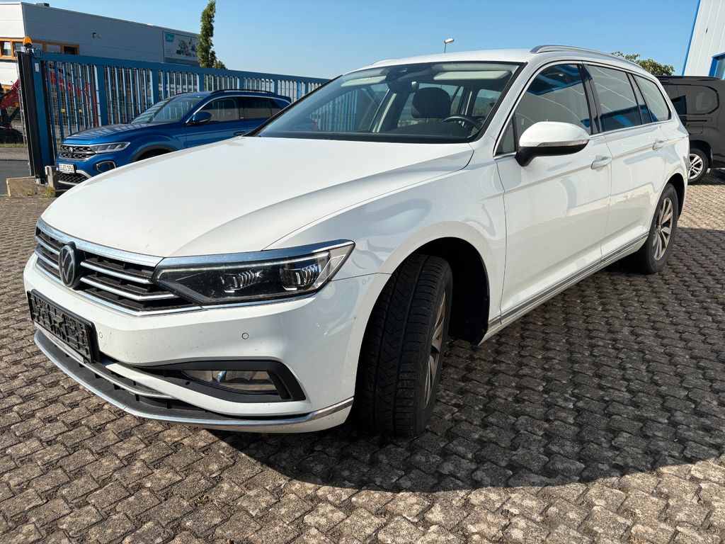 Image of Volkswagen Passat Variant