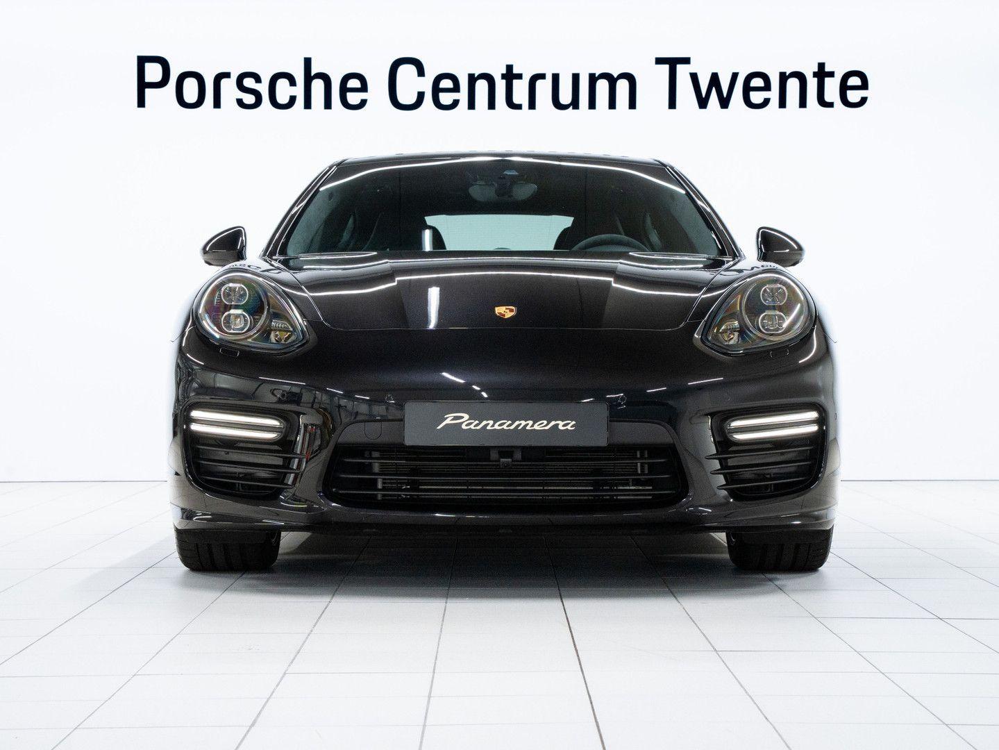 Porsche Panamera GTS