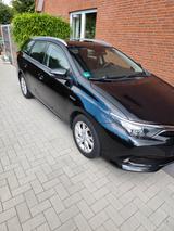Toyota Auris Touring Sports Touring Sports Hybrid 1... - Toyota: Sport