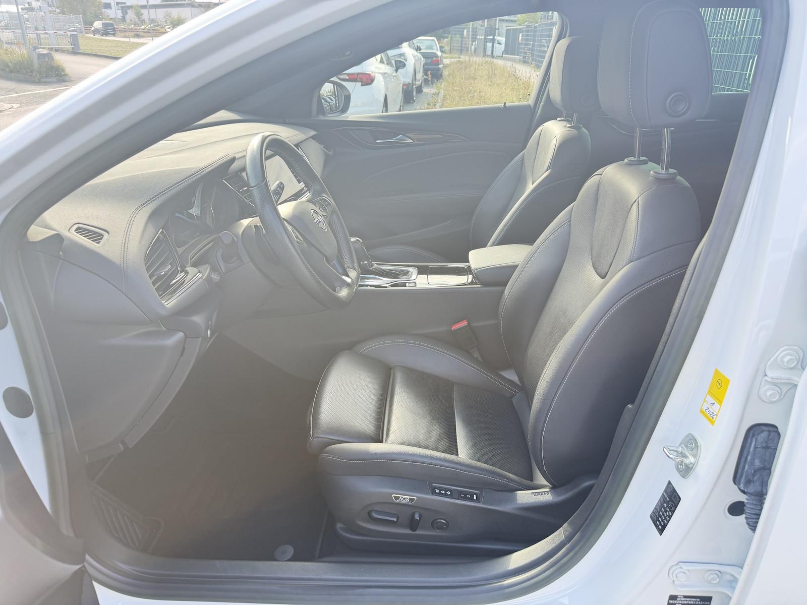 Opel Insignia 2.0 D Ultimate Aut. Navi+Led+Ahk+Shz